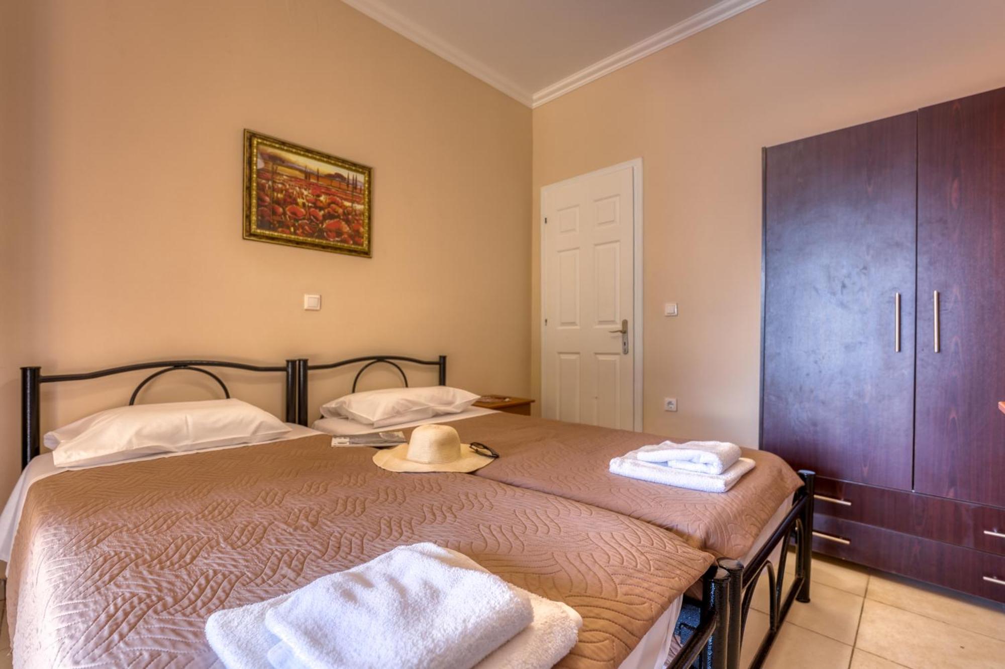Villa Angela Agios Matthaios  Экстерьер фото